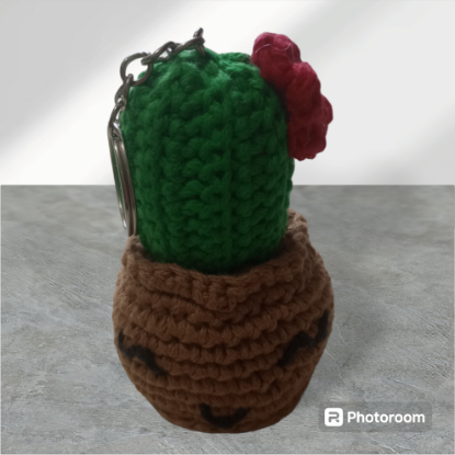 Imagen de  1 Llavero con forma de cactus.