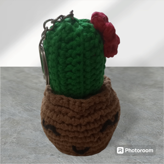 Imagen de  1 Llavero con forma de cactus.